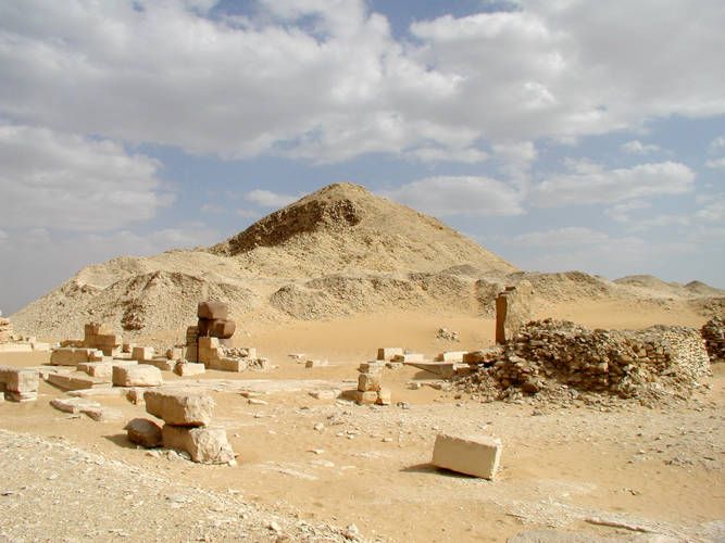 Pyramide de Pépi II 