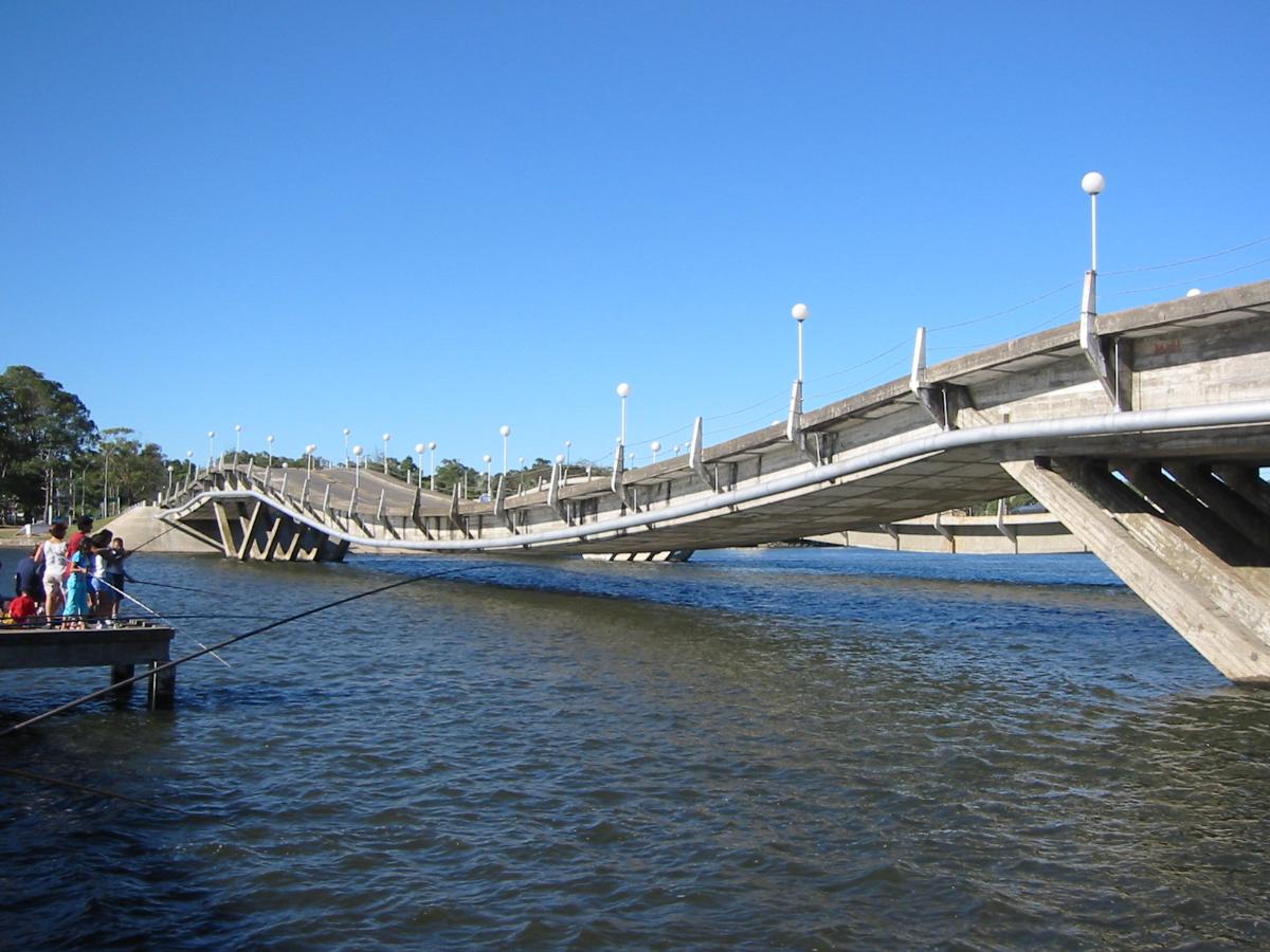 Puente de la Barra de Maldonado 