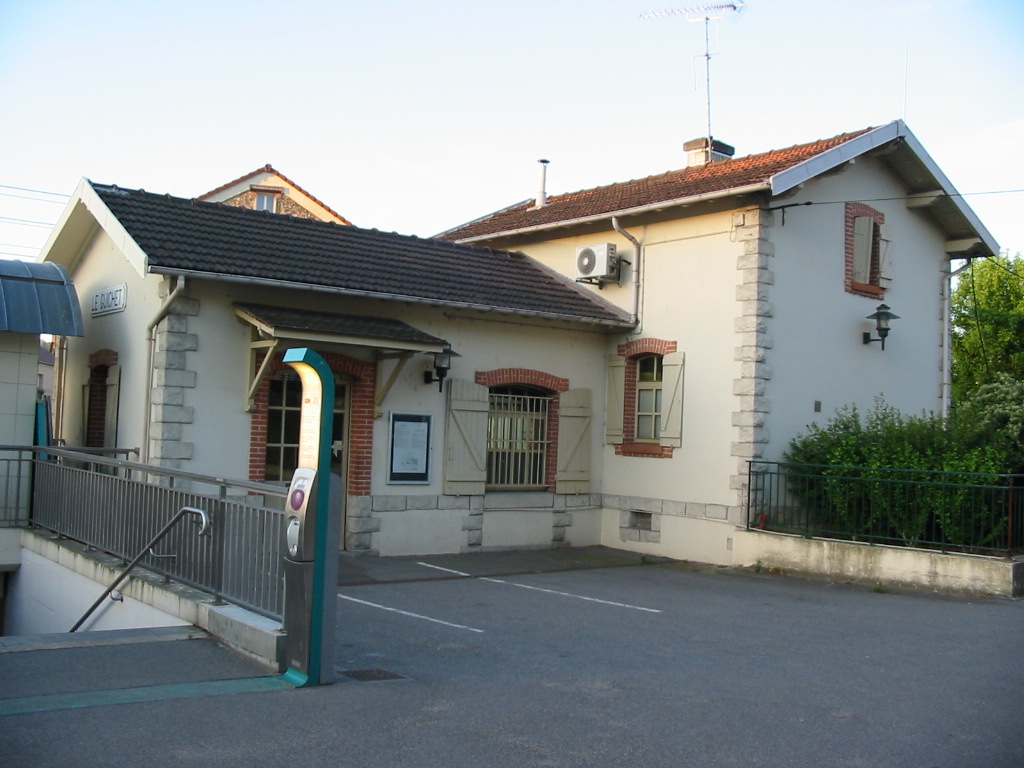 Bahnhof Guichet(Fotograf: ArséniureDeGallium) 