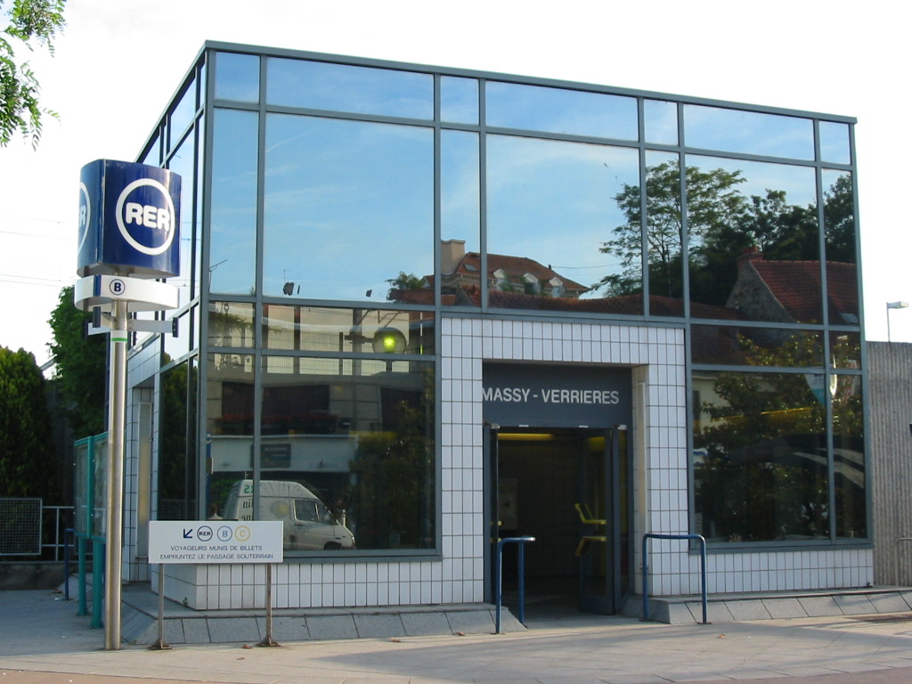 Bahnhof Massy - Verrières(Fotograf: ArséniureDeGallium) 