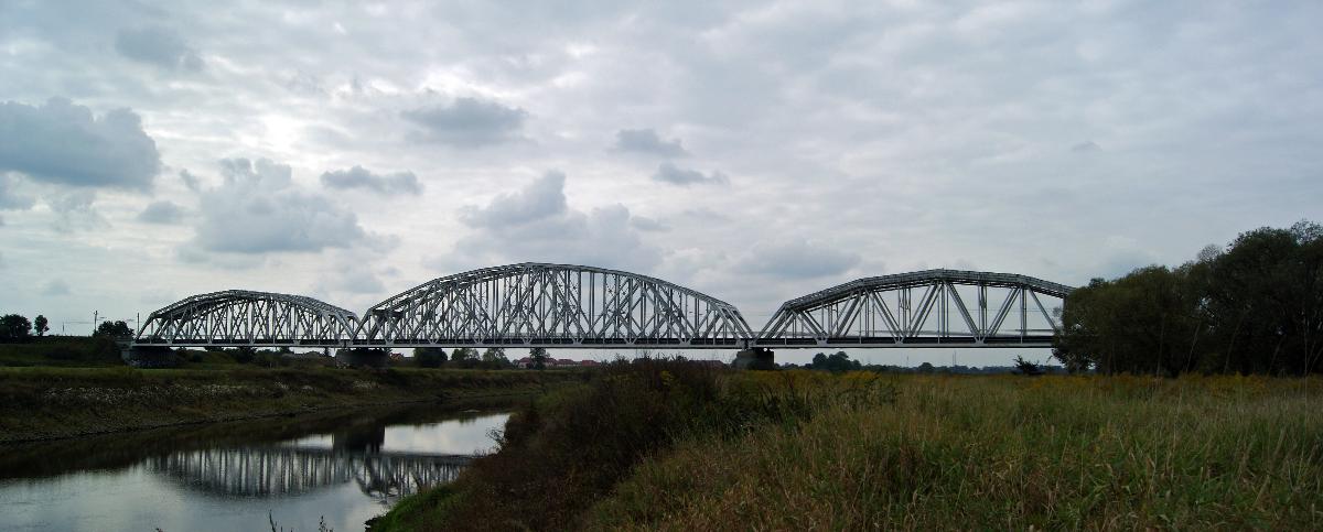 Eisenbahnbrücke Przylasek Rusiecki 