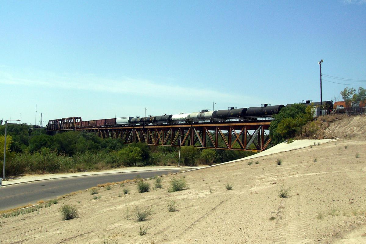 Texas Mexican Railway International Bridge 
