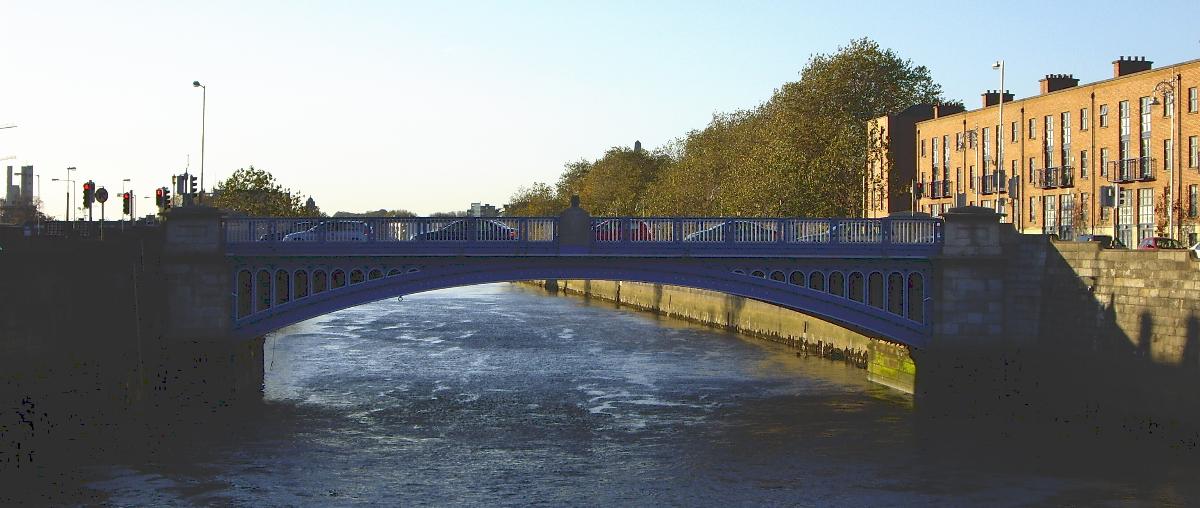 Rory O'More Bridge(photographe: Jnestorius) 