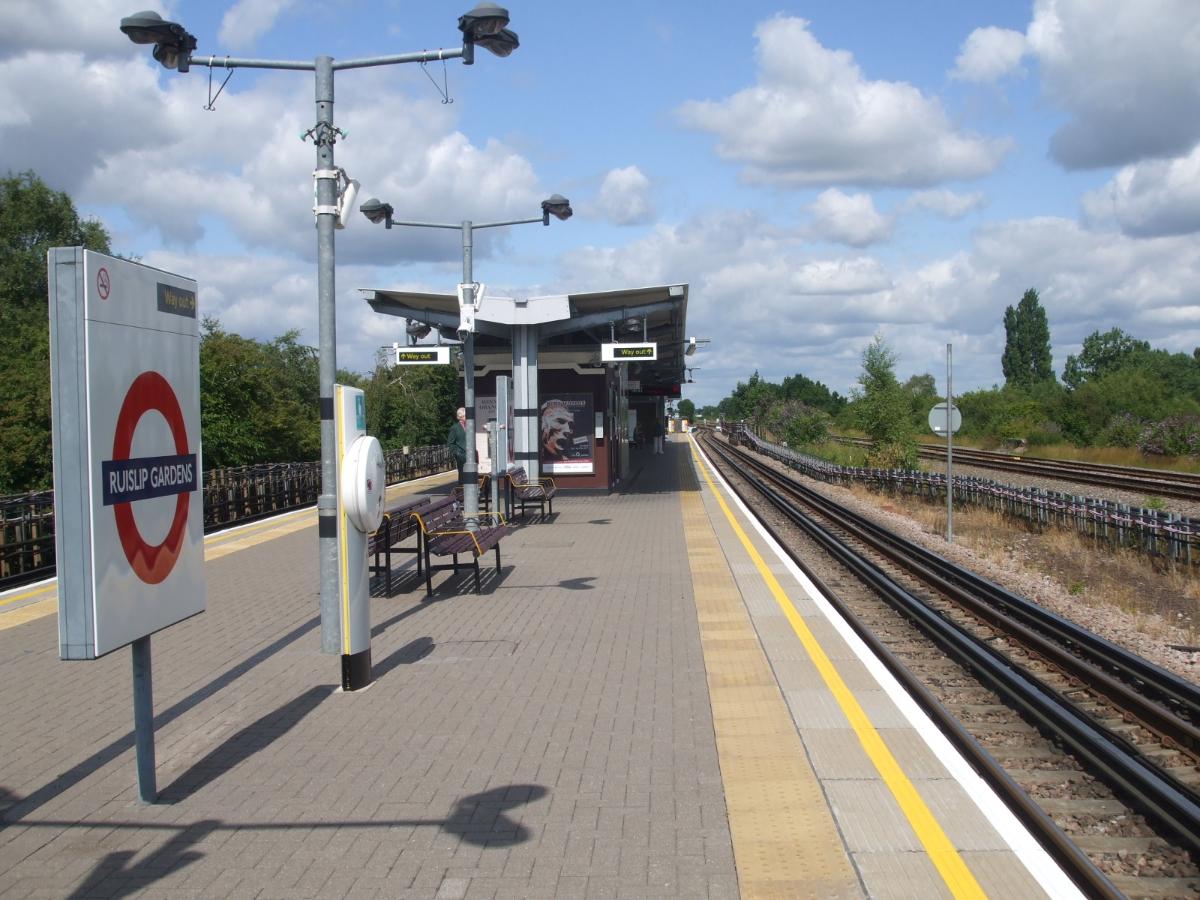 Ruislip Gardens tube station island platforms looking west Chiltern Railways (no platforms here) visible on the right.