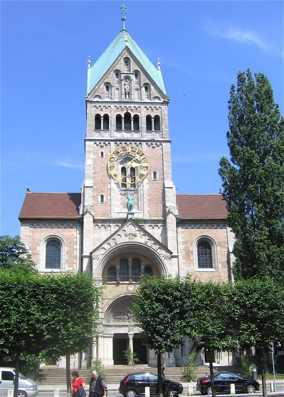 Église Sainte-Anne de Lehel 