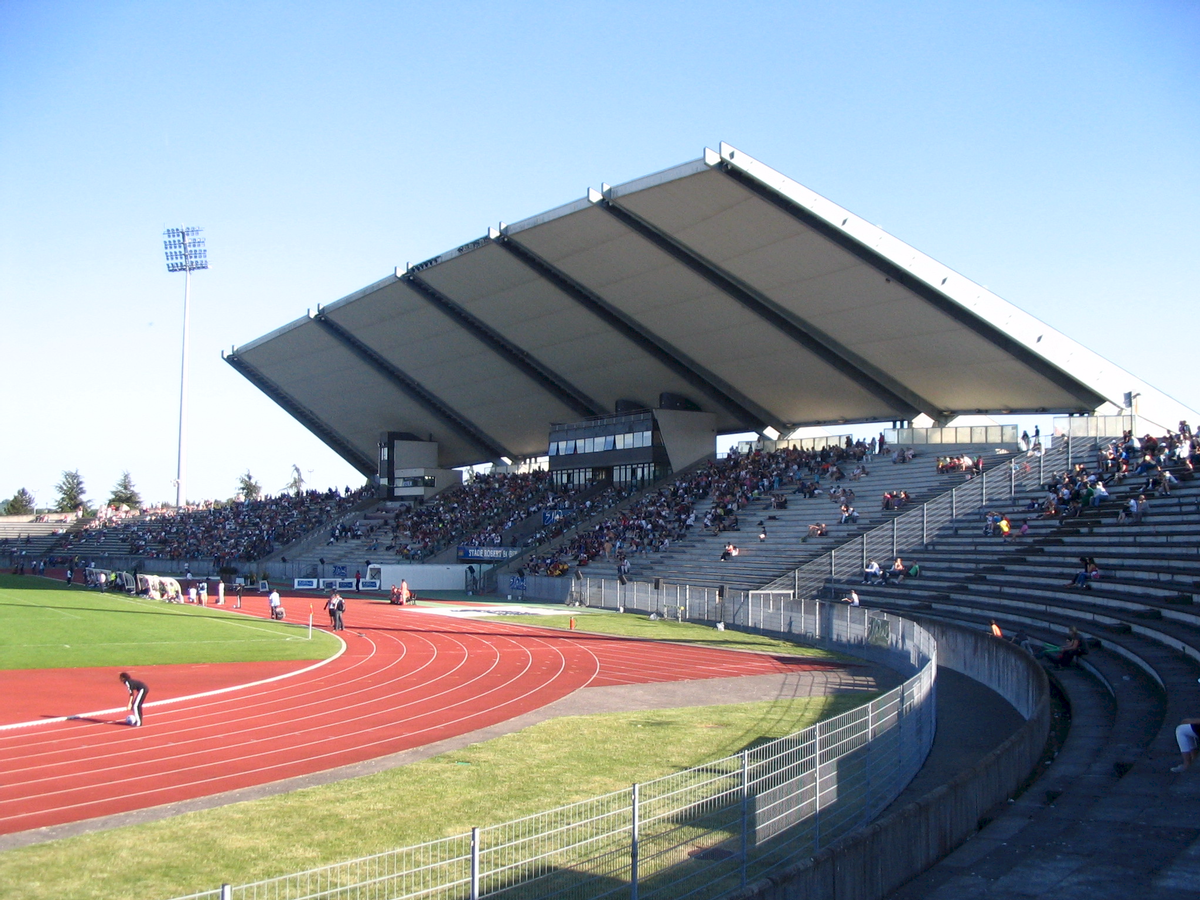 Stade Robert-Bobin 