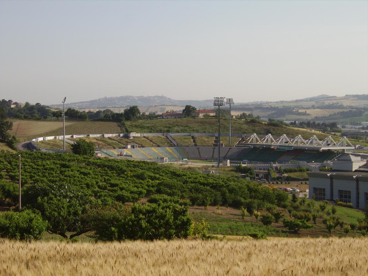 Stadio Del Conero 
