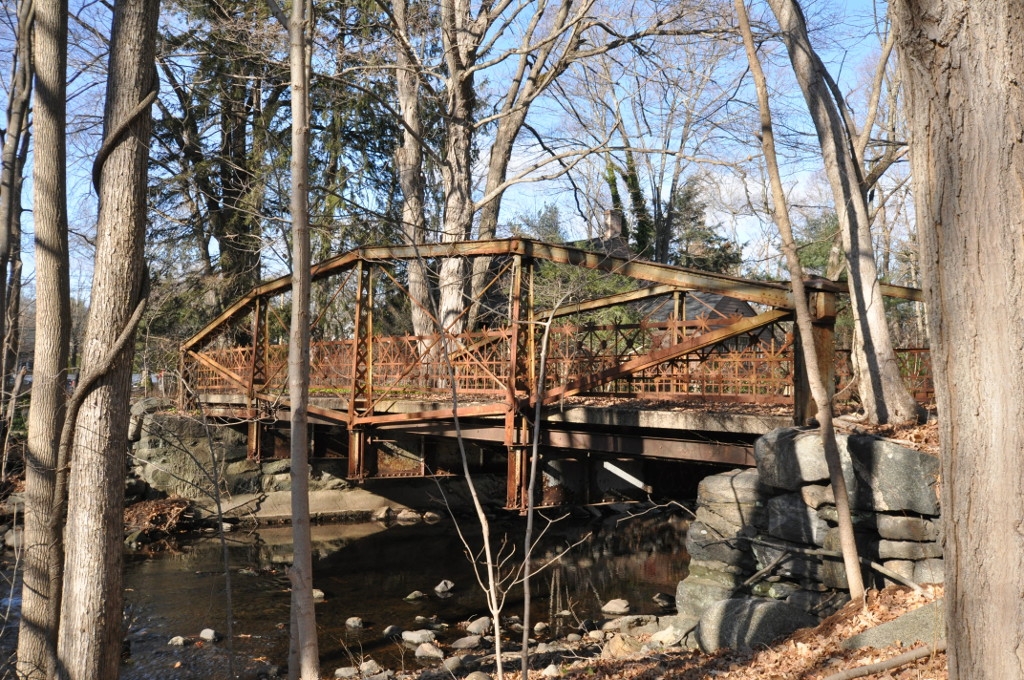 Turn-of-River Bridge, Stamford, Connecticut Located just off the Merritt Parkway, southeast of High Ridge Road. Accessible on foot.