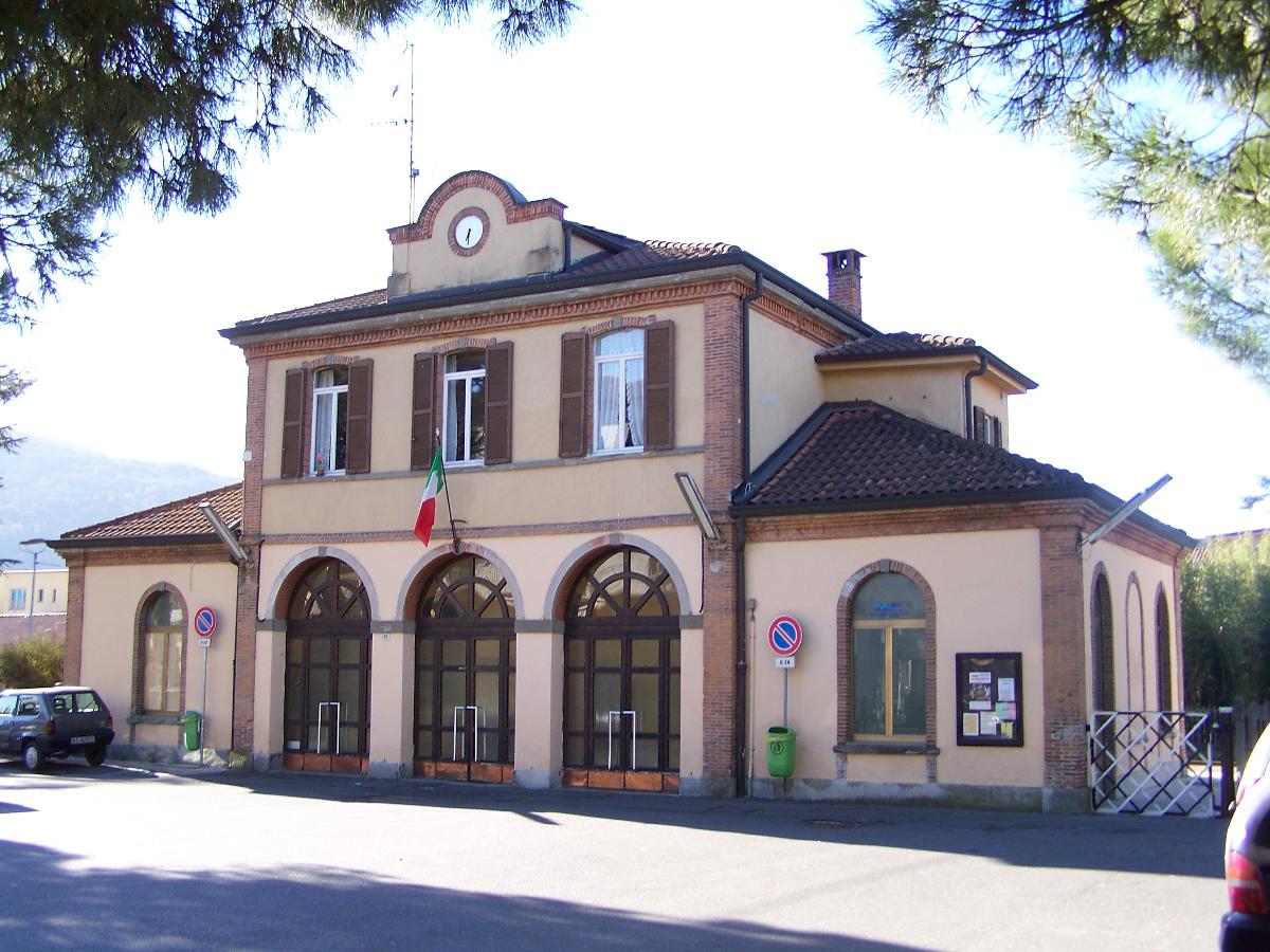 Paratico Sarnico Railway Station 