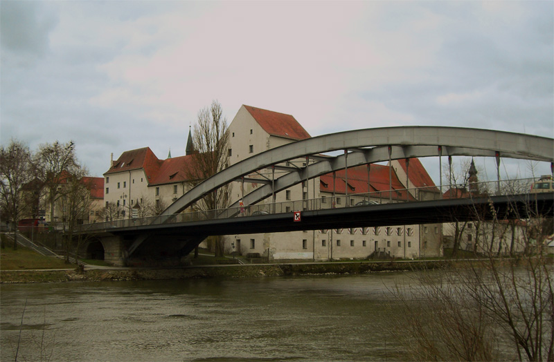 Pont sur le Danube, près du Herzogschlosse - Straubing 