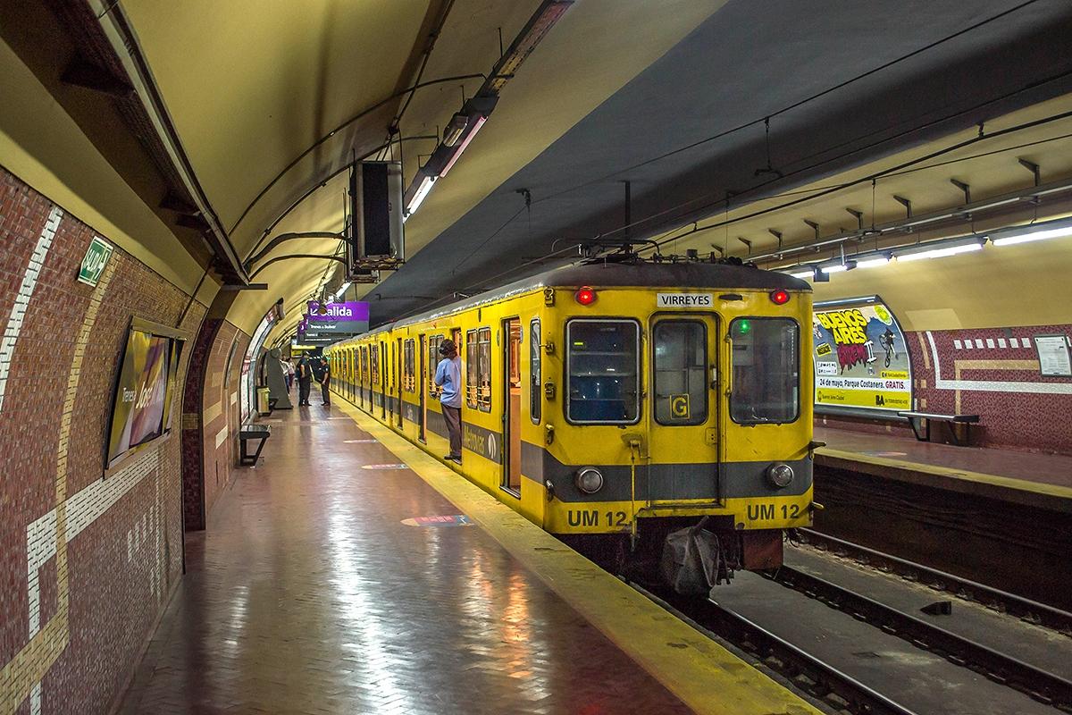 Buenos Aires Underground Line E rolling stock at José Maria Moreno station 