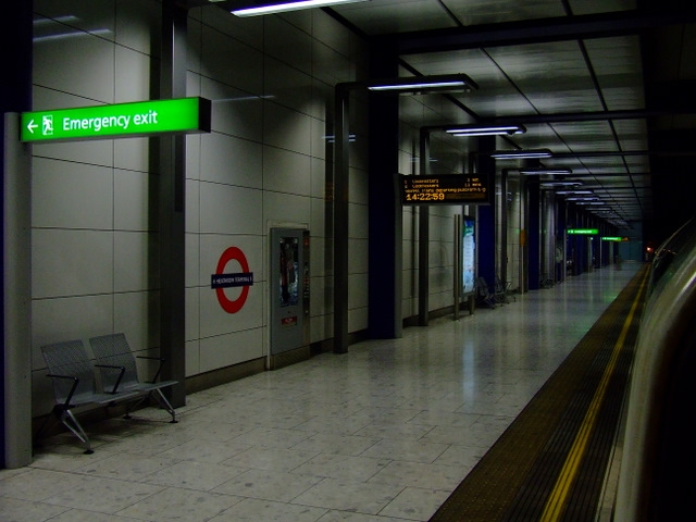 Terminal 5 tube station 