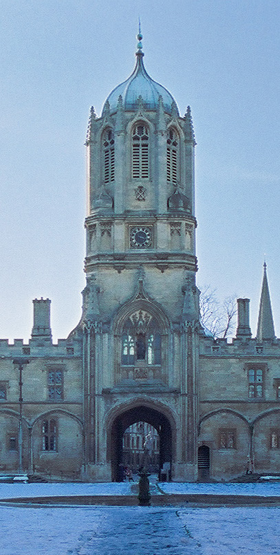Tom Tower(photographer: Toby Ord) 