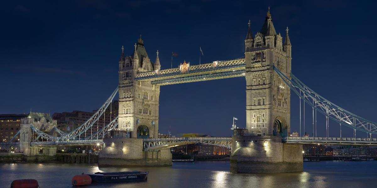 Londres - Tower Bridge (photographe: Diliff) 