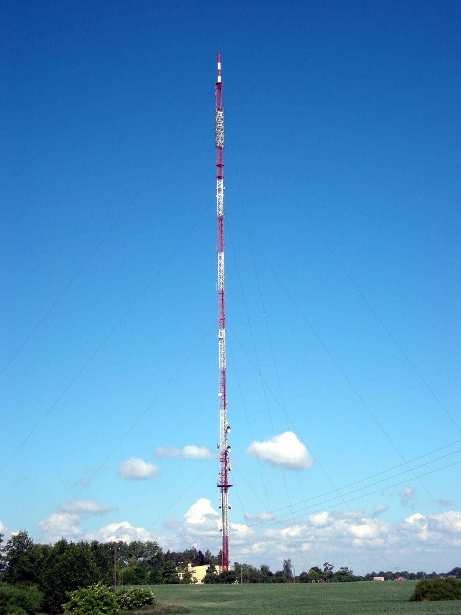 The mast in Trzeciewiec, Poland 