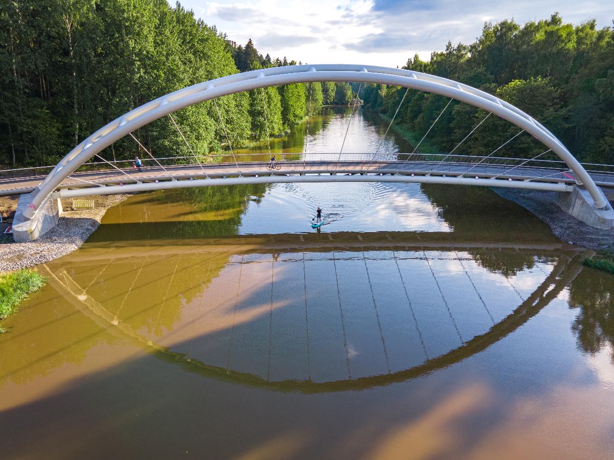 Tulvaniitynsilta pedestrian bridge over Vantaanjoki river in August 2021, Helsinki, Finland 