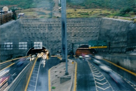 Túnel de la Loma Larga 