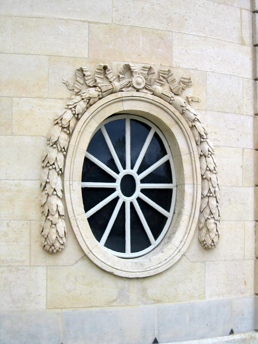 Une fenêtre du petit Trianon 