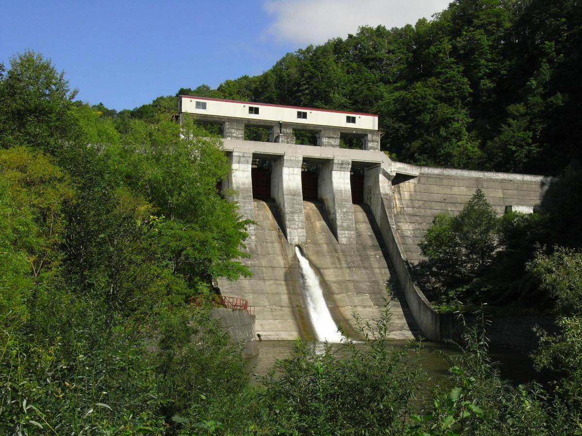 Uryu Dam 