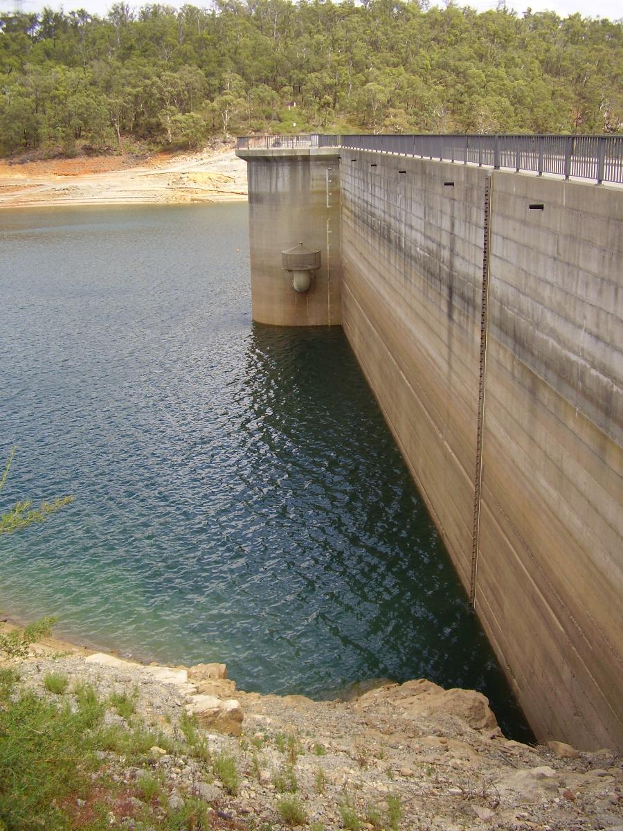 New Victoria Dam - Perth 