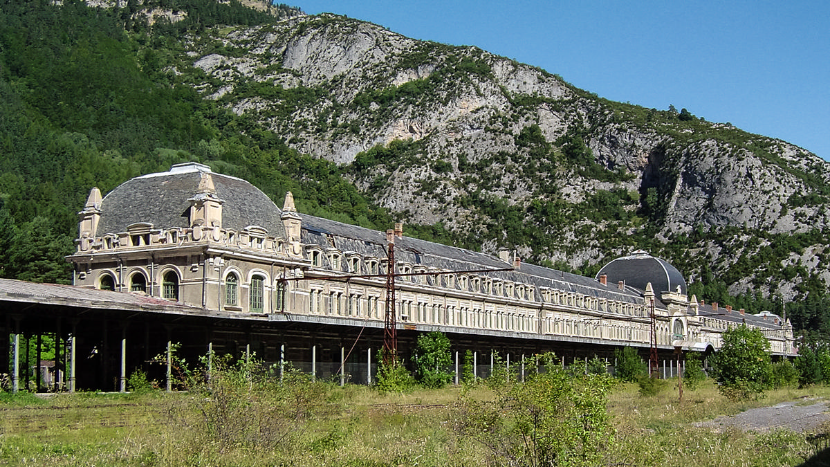 Canfranc Station 