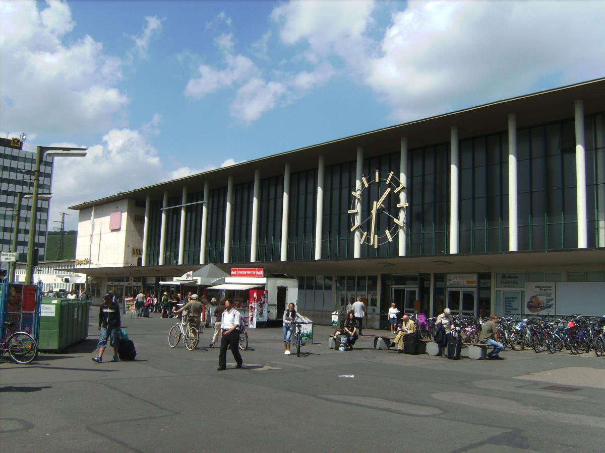 Hauptbahnhof Würzburg 