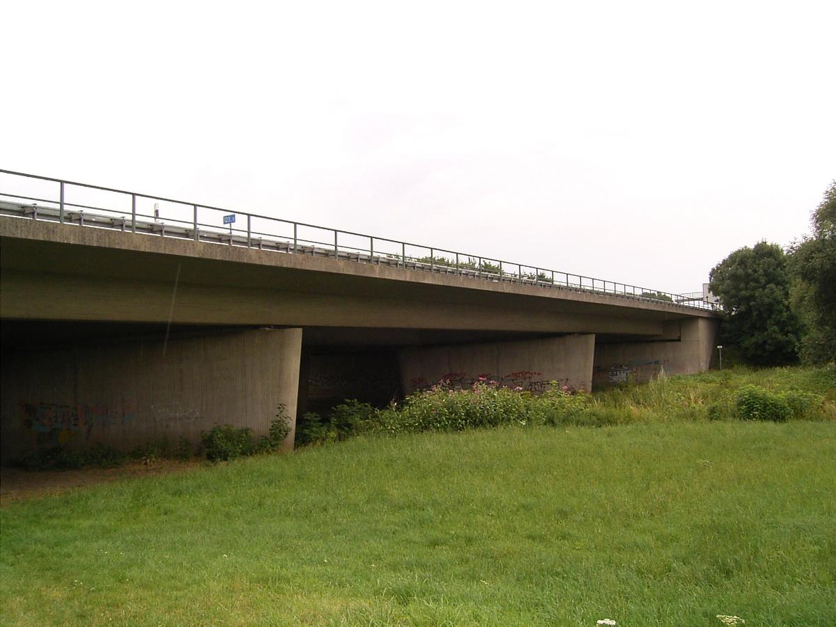 Wupperbrücke Bundesautobahn 3 in Leverkusen 
