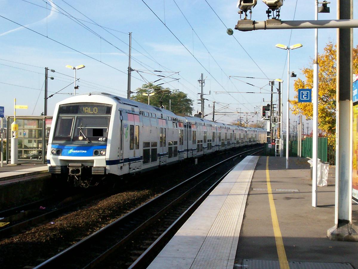 Bahnhof Villiers-sur-Marne - Le Plessis-Trévise 