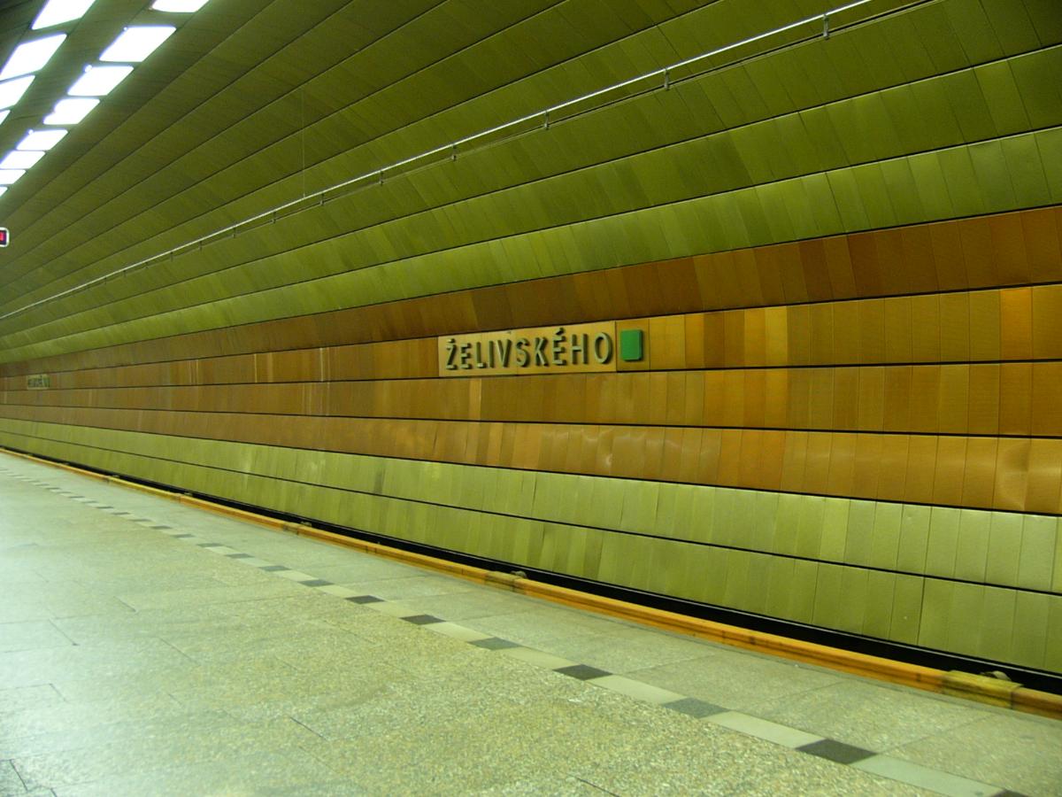 Metrobahnhof Želivského 