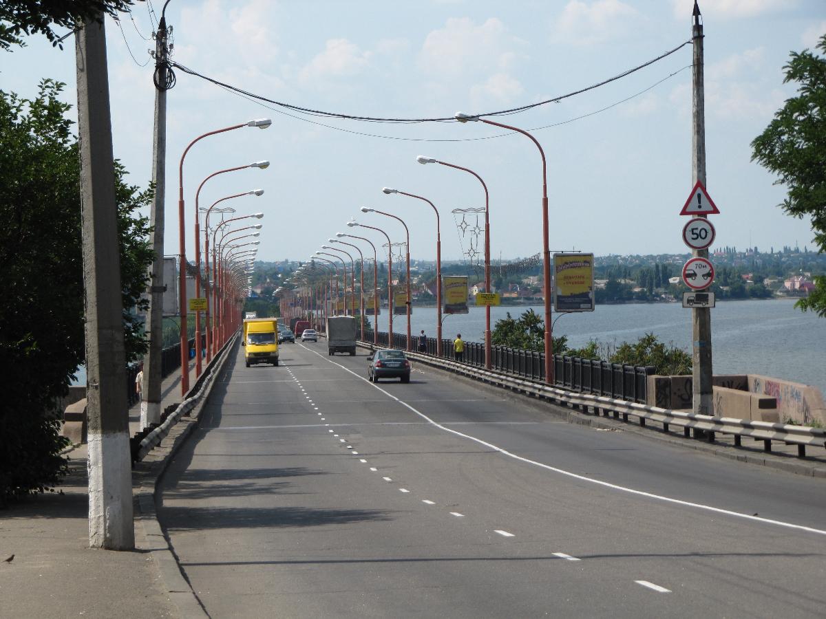 Varvarovskiy Bridge 