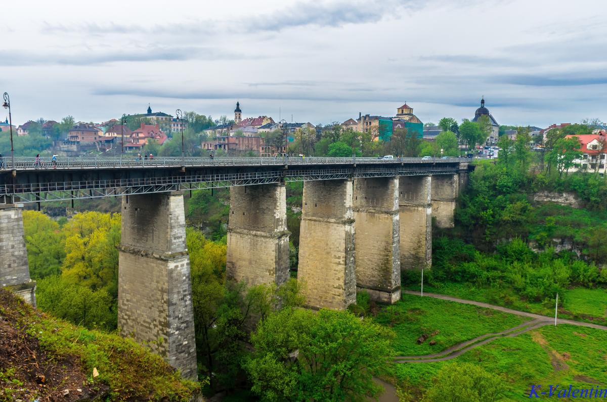 Nowoplanivsky-Brücke 