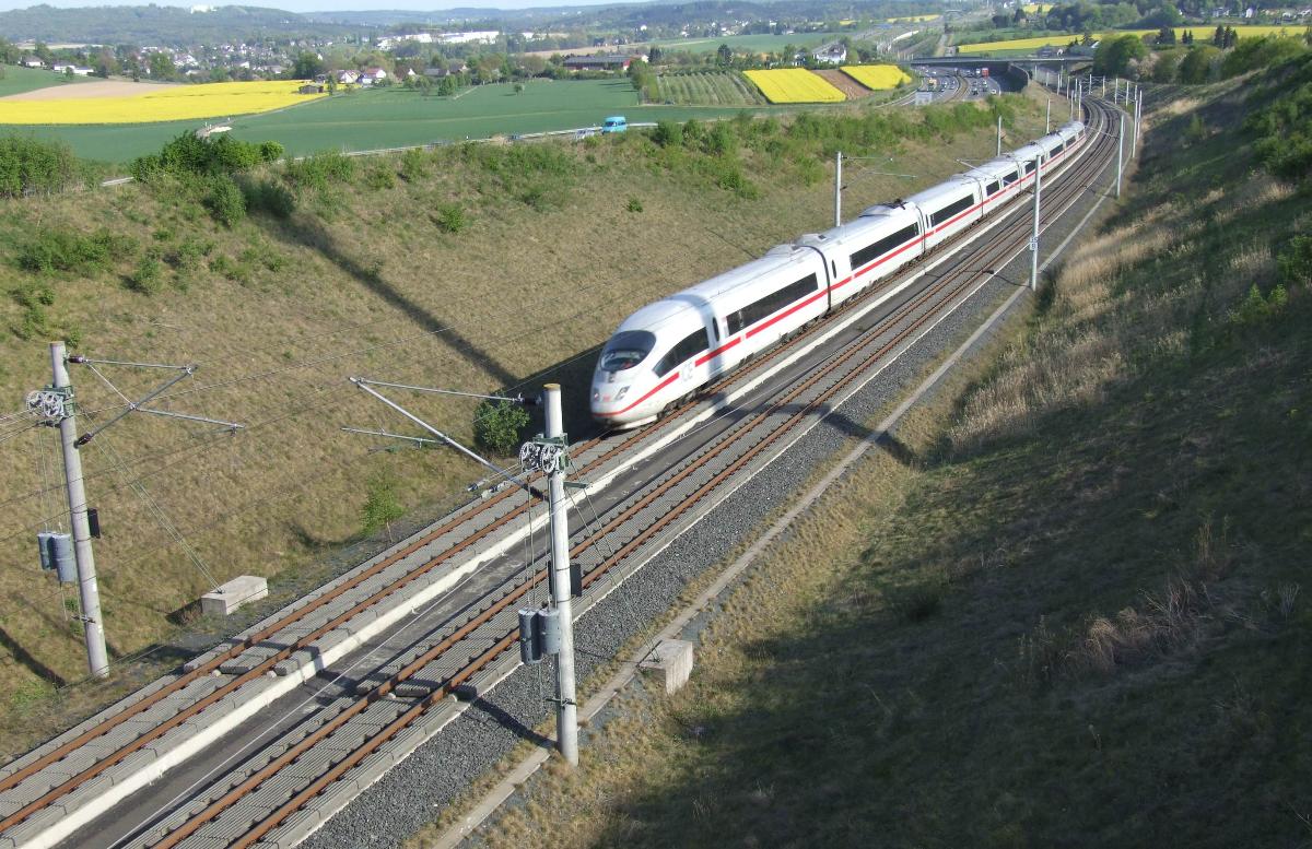 Cologne–Frankfurt high-speed rail line 