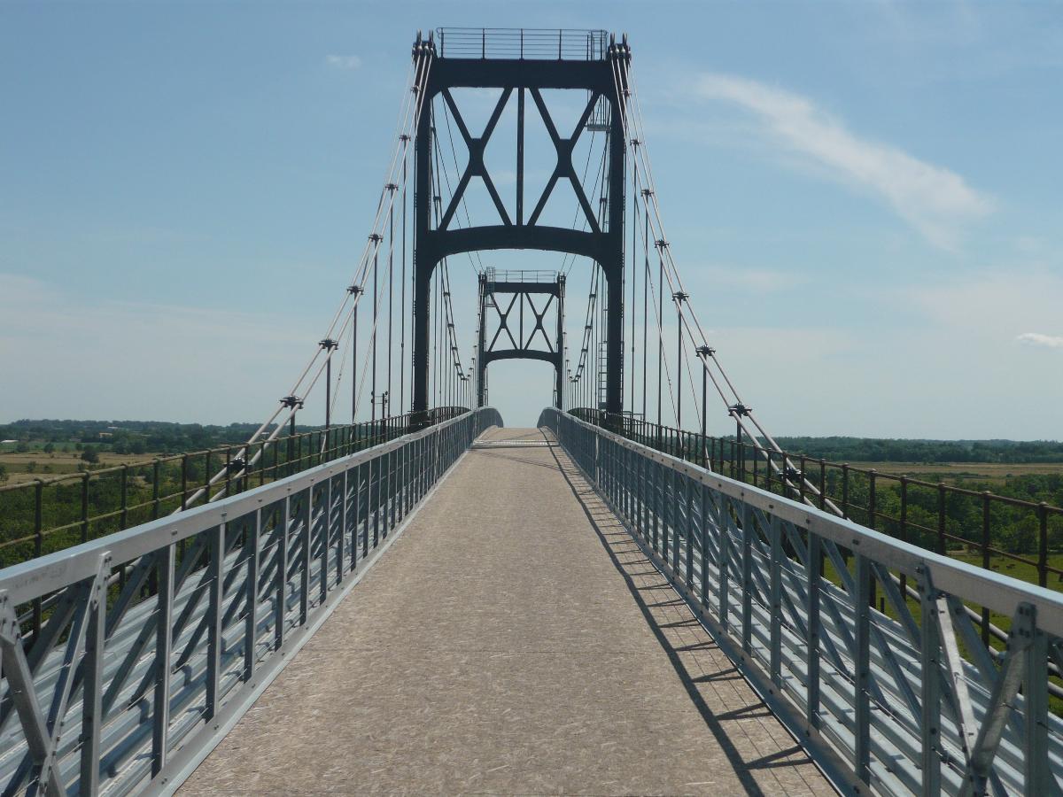Tonnay-Charente-Brücke 
