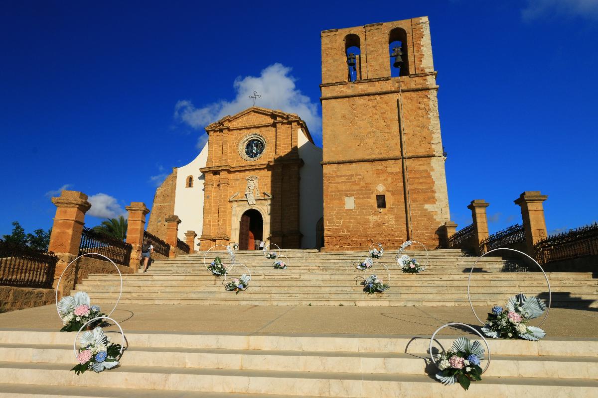Agrigente (Sicile, Italie) - Escalier et façade de la cathédrale 