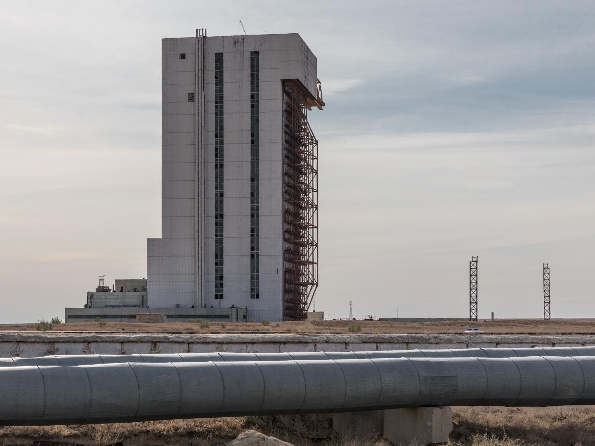 Cosmodrome Baikonur, 
Dynamic Test Stand SDI The tower is more than 100m high and was meant to measure vibrations and resonances.