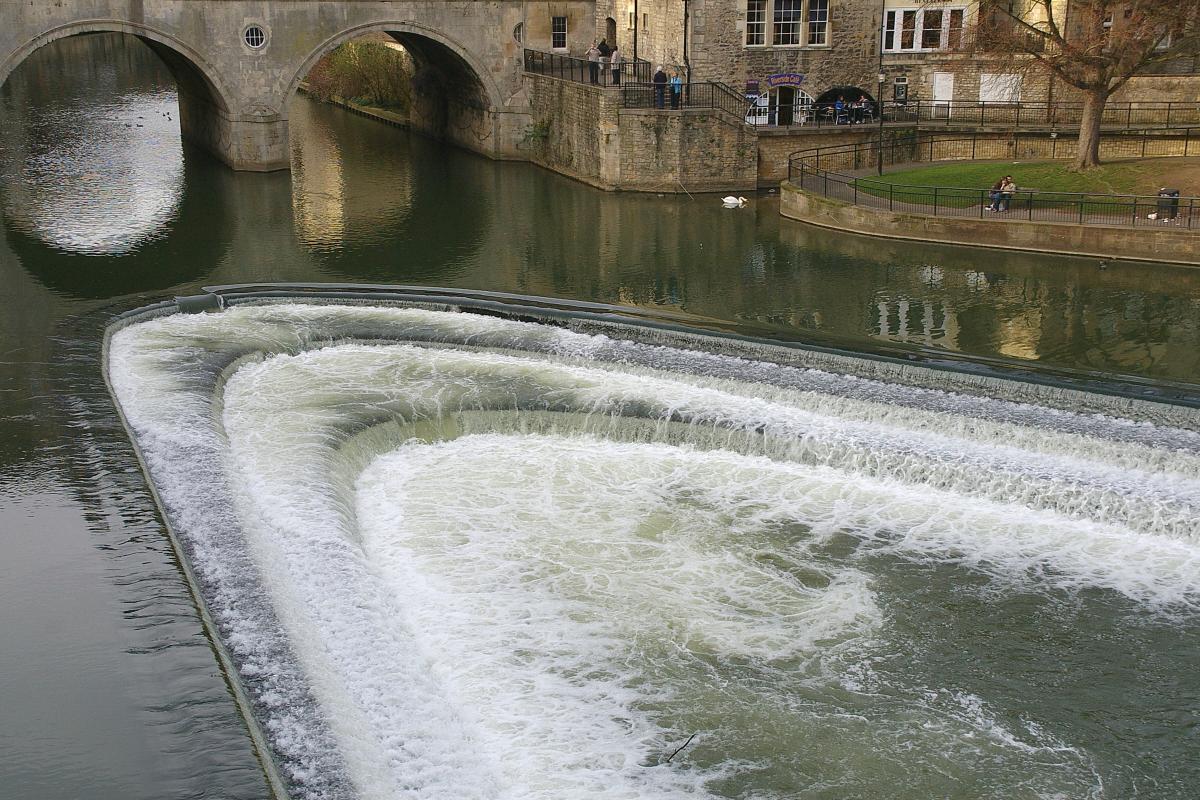 The weir by Pulteney Bridge on the River Avon in Bath 