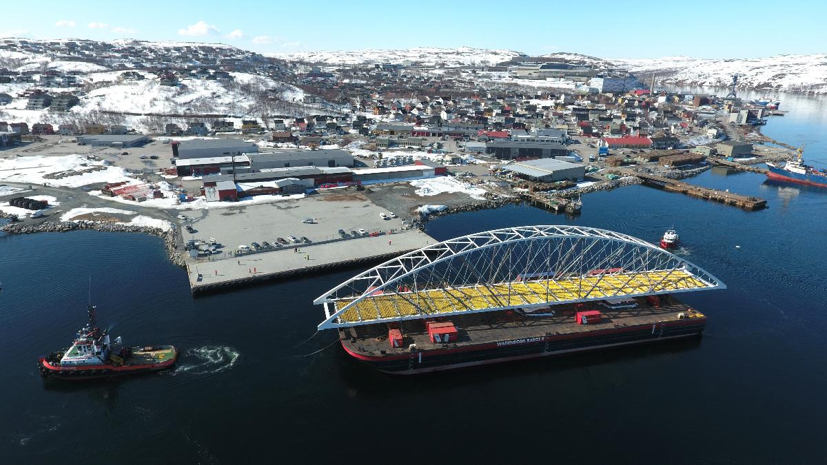Bøkfjord Bridge being transported to its final site 