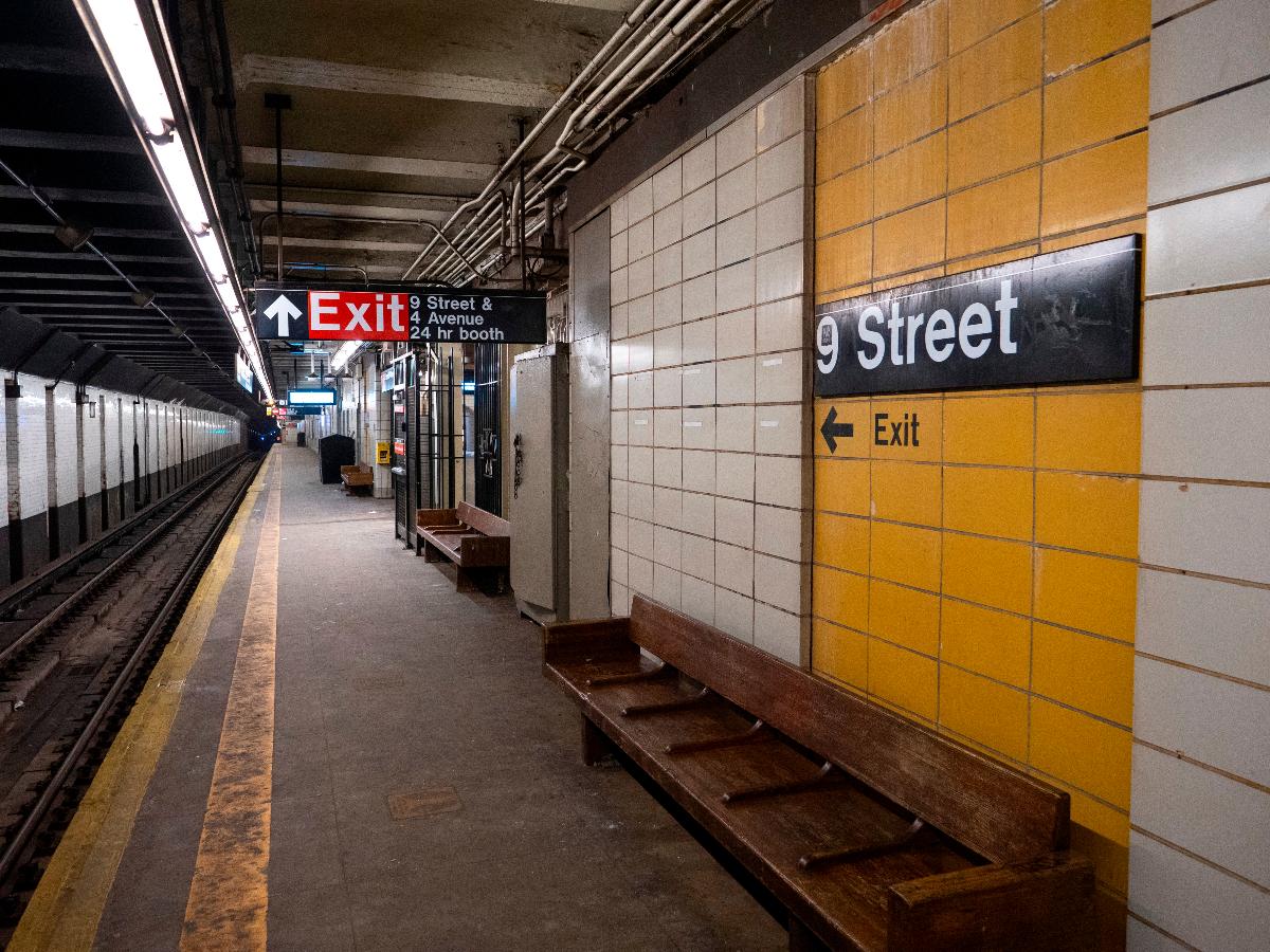 Ninth Street Subway Station (Fourth Avenue Line) 