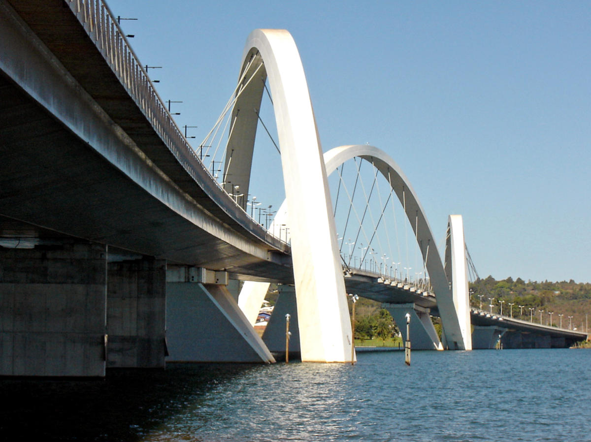 Juscelino-Kubitschek-Brücke 