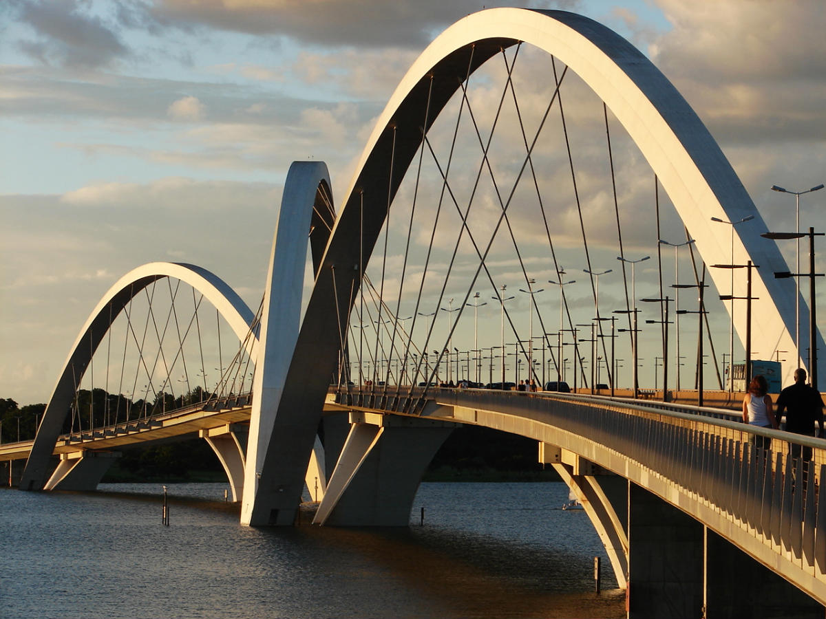 Pont Juscelino-Kubitschek 