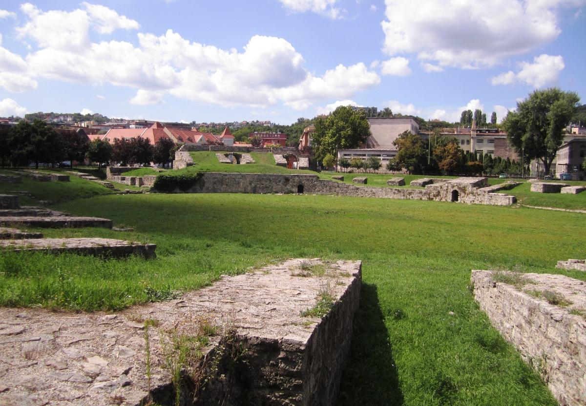 Militärisches Amphitheater von Aquincum 