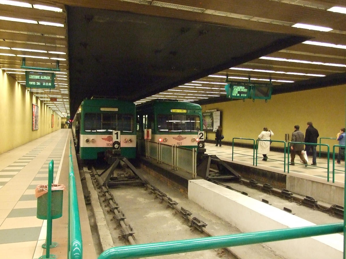 Gare de Batthyány tér 