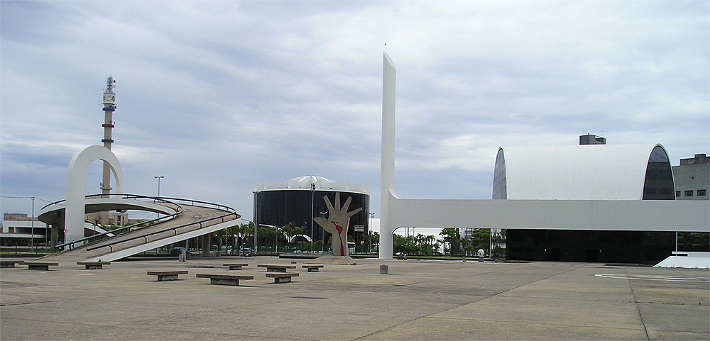 Passerelle du Mémorial de l'Amérique latine 