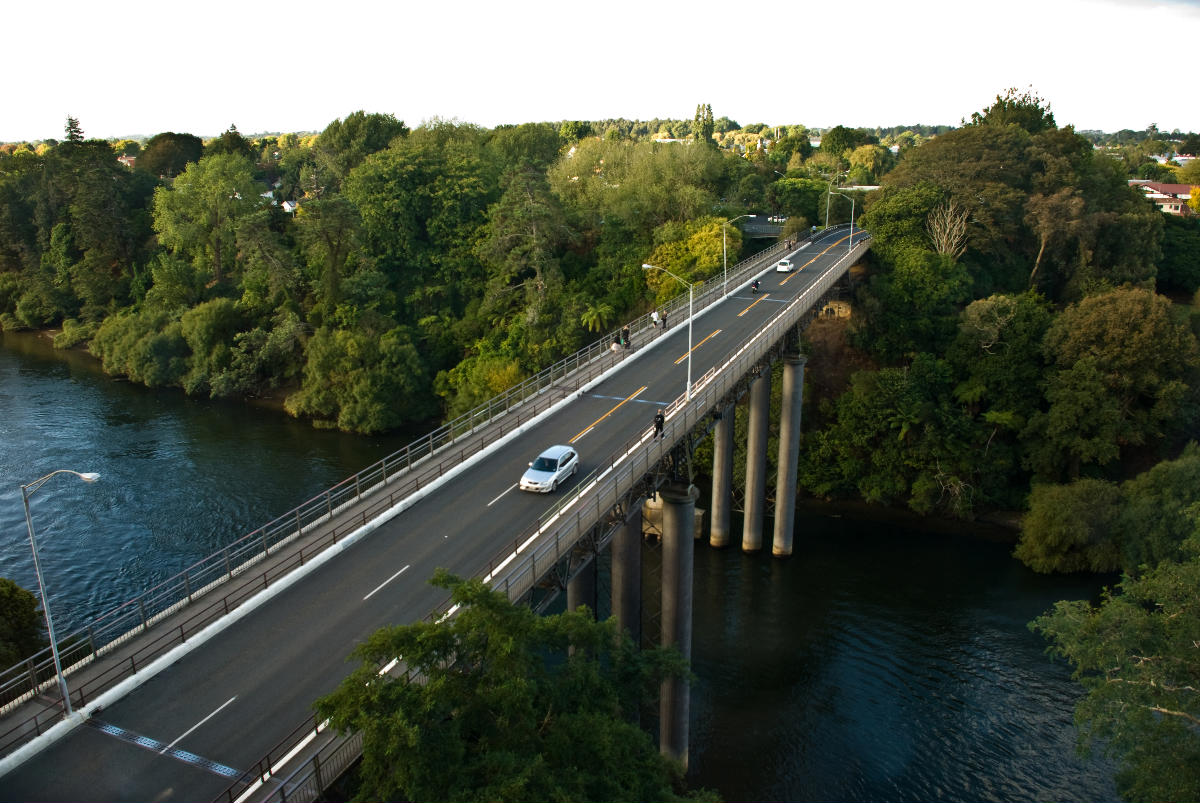 Claudelands Bridge 