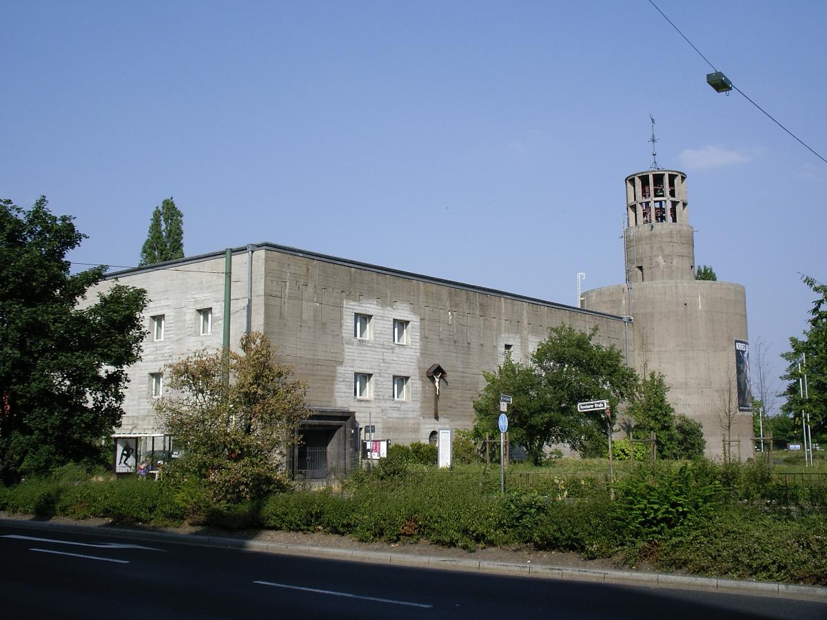 Eglise-Bunker du Saint-Sacrement - Düsseldorf 