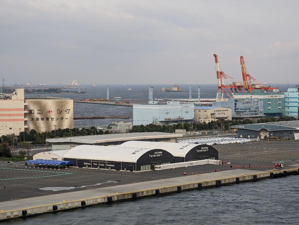 Daikoku Pier (town located in Tsurumi-ku, Yokohama City, Japan) 