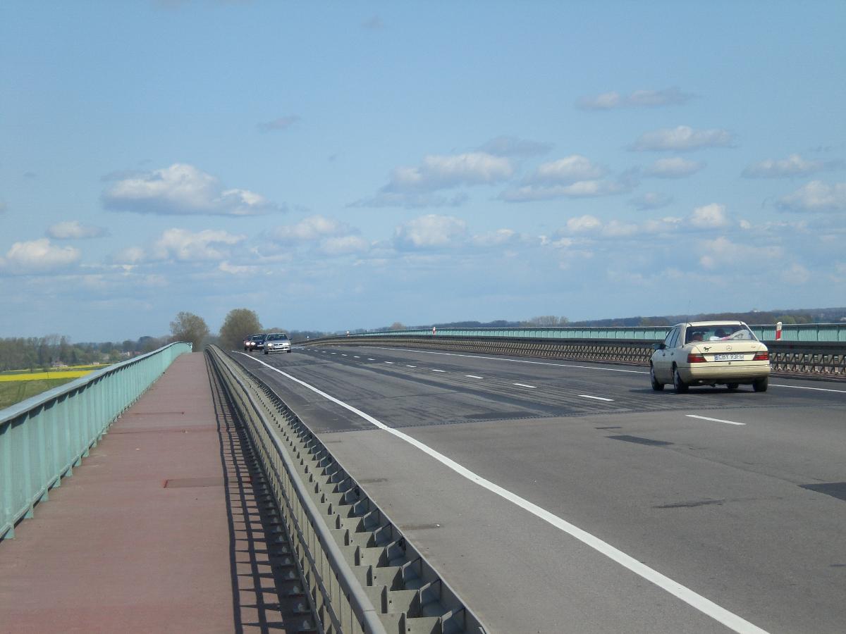 Bridge over the Vistula in Knybawa, Poland 