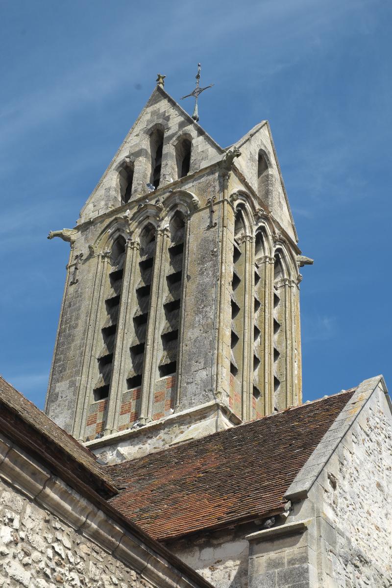 Kirche Saint-Hippolyte in Dormans im Département Marne in der Region Grand Est in Frankreich, Turm 