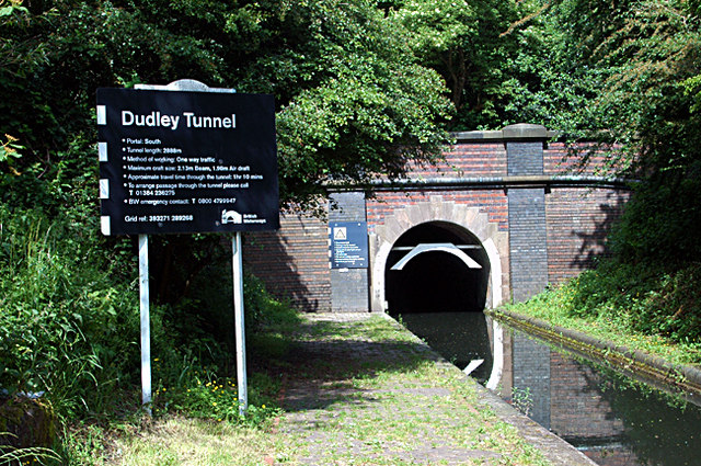 Dudley Tunnel 