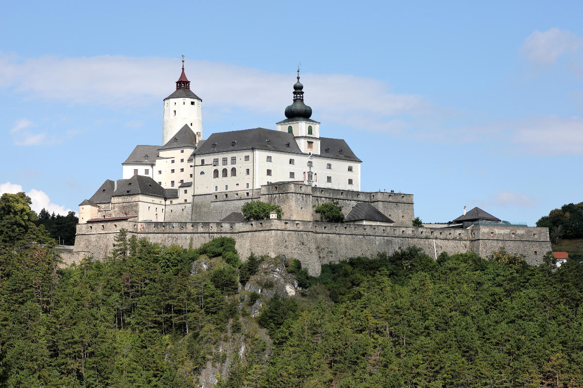 Forchtenstein Castle 